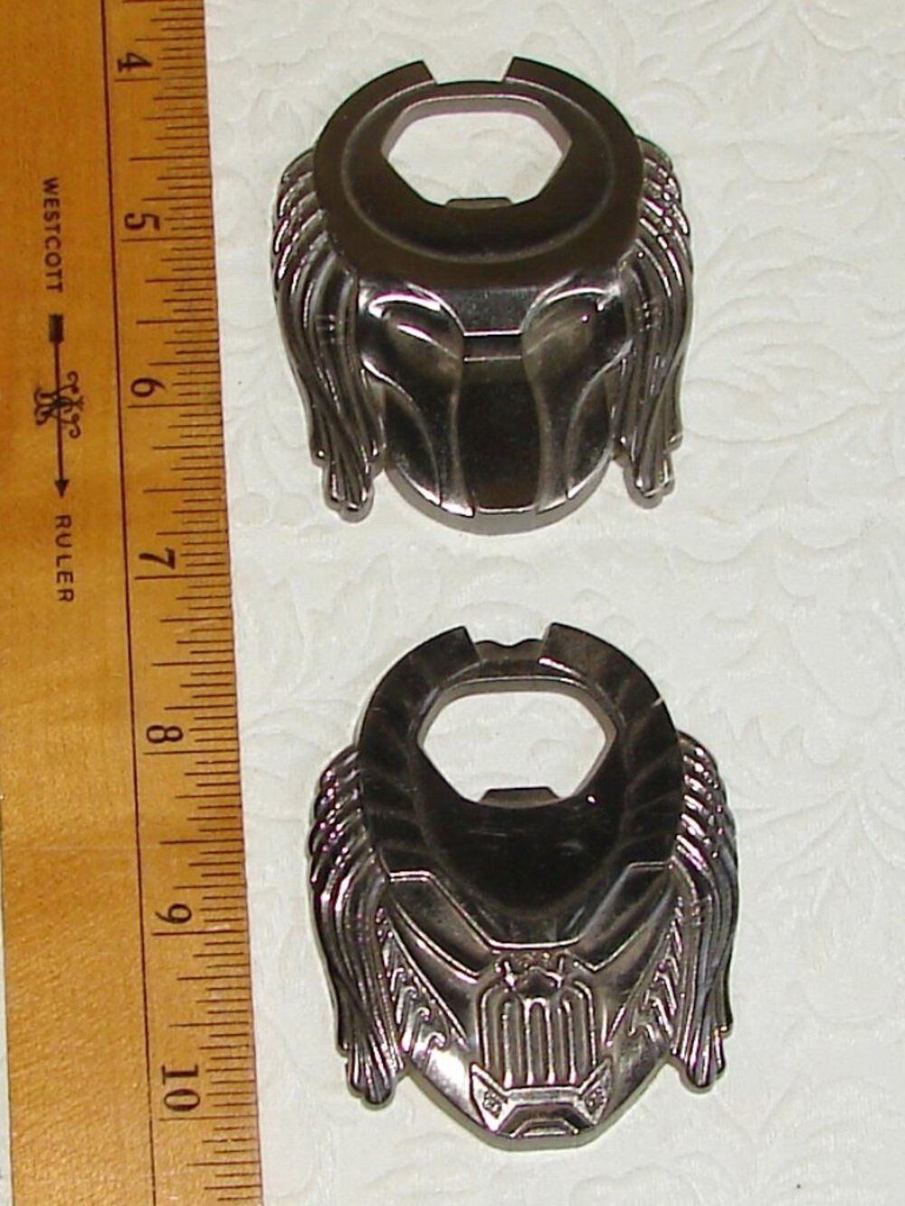 Predator Mask Metal BOTTLE OPENER x 2, Loot Crate Exclusive 2017, AVP